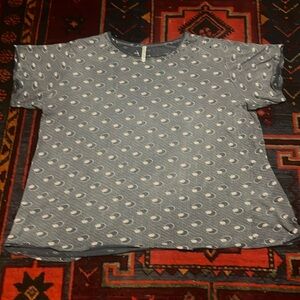 Magnolia Pearl Dylan Tee in unique print